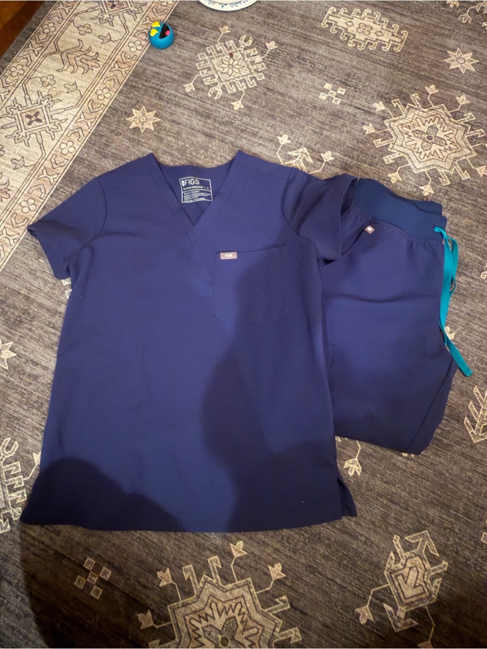FIGS women’s Sapphire